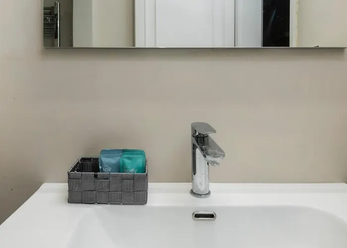 San Pietro Zen House-zeno55 רומא